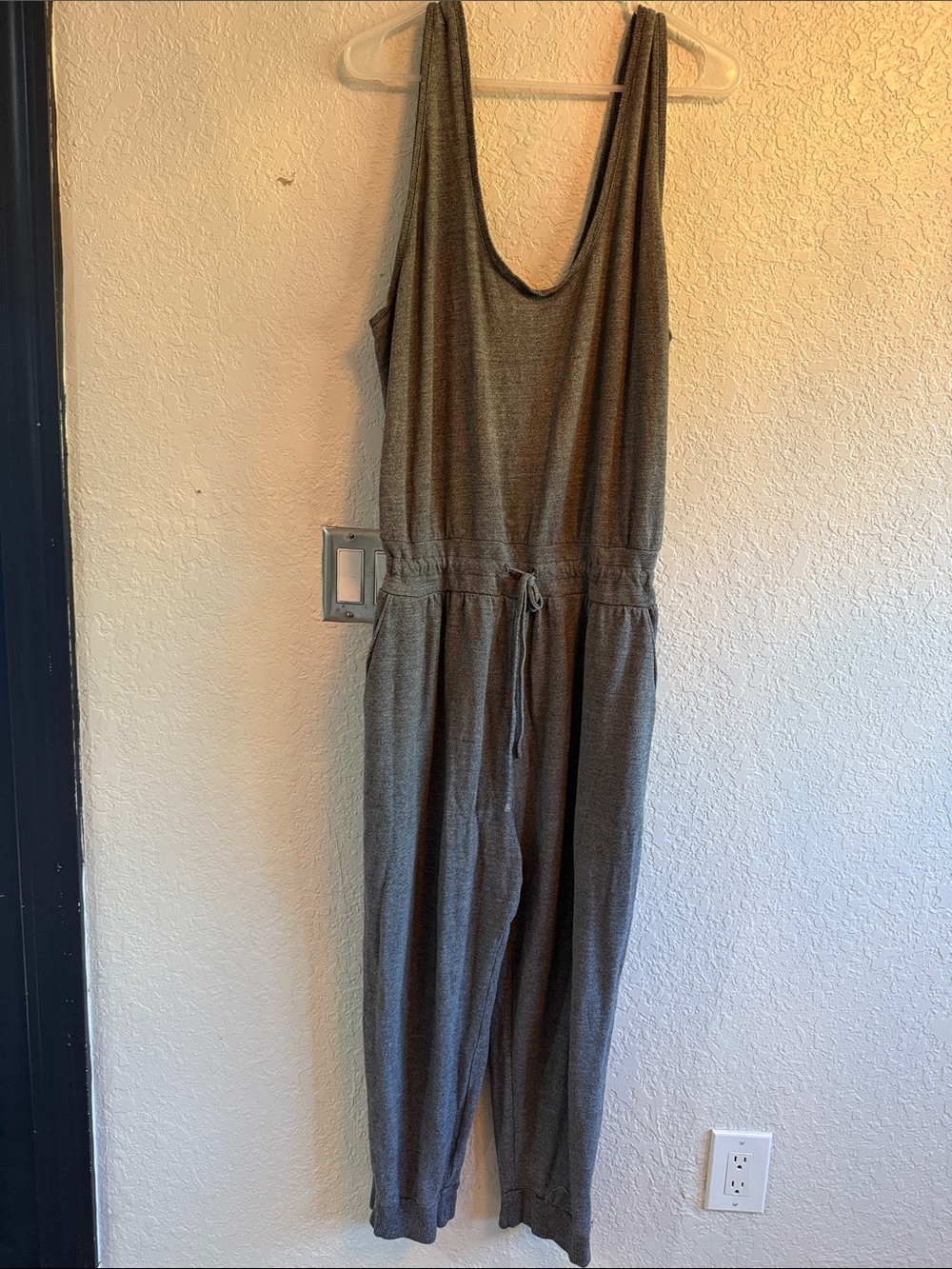 Zella Scoop-Back Sleeveless Jumpsuit in Heather Gray